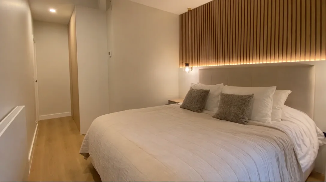 Dormitorio reformado en Cubelles